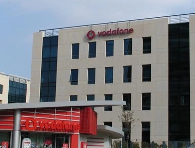 Φάρσα ήταν το τηλεφώνημα για βόμβα στα κεντρικά γραφεία της Vodafone